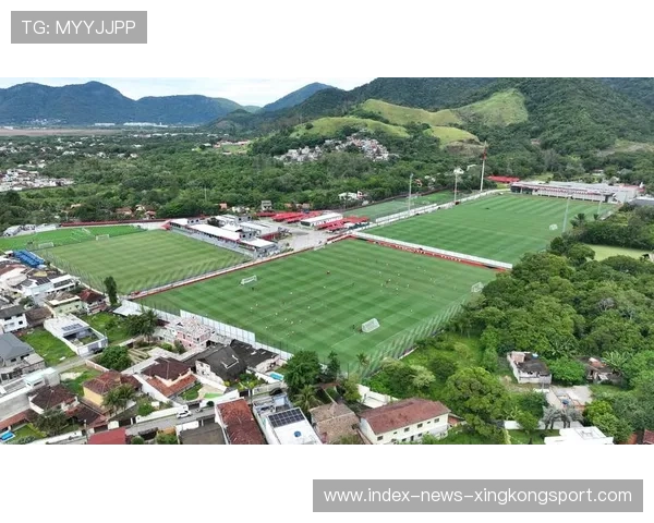 里昂准备通过国际合作提升青训的训练质量